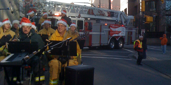 Vancouver Fire and Rescue Services Band and Ladder Truck at the start of the 2009 Santa Claus Parade